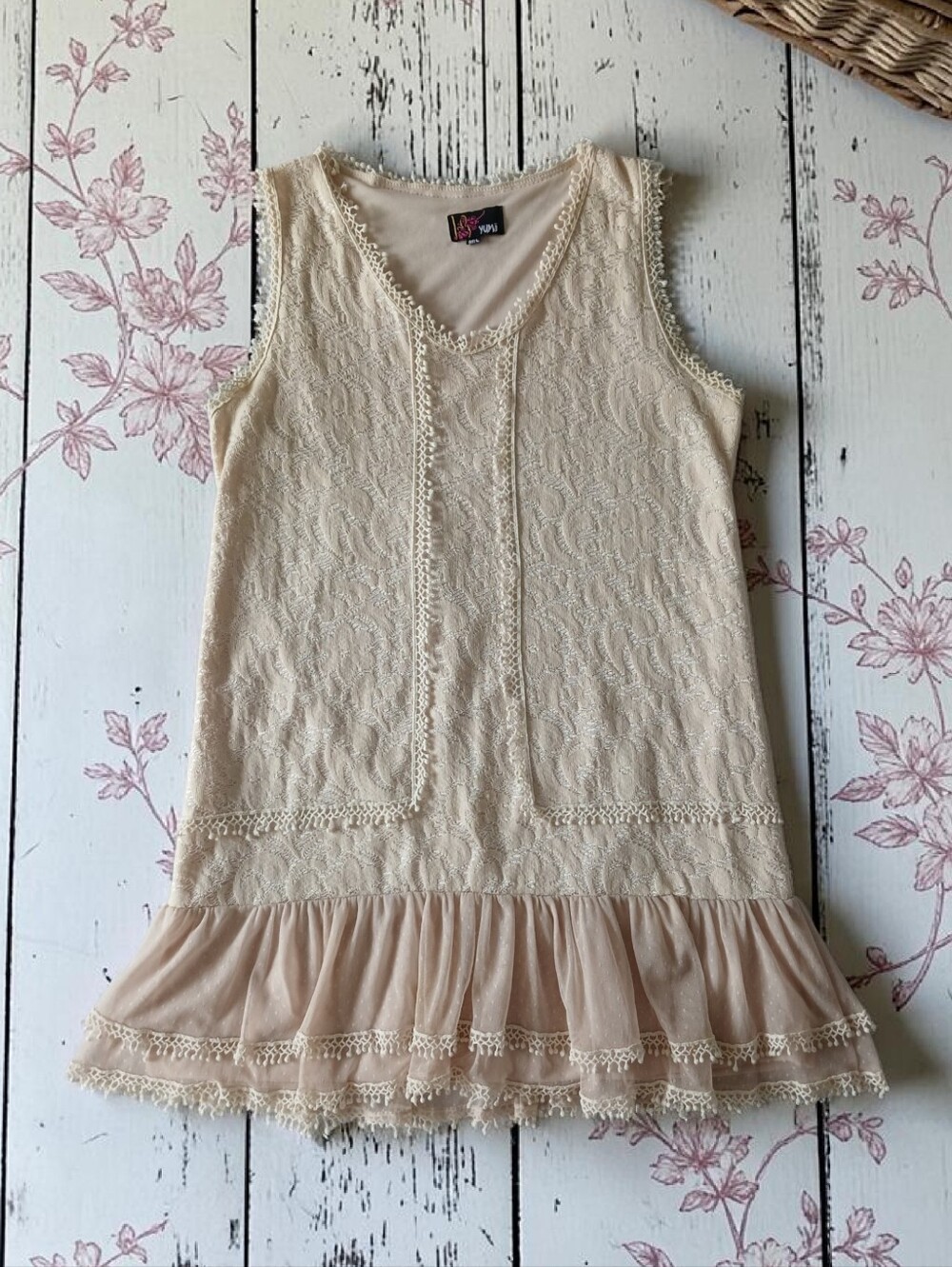 Vintage Y2K Yumi Cream Lace Ruffle Hem Flapper 1920's Style Mini Dress Tunic